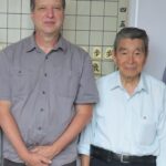 ジェームス会長と吉田前会長（左から）