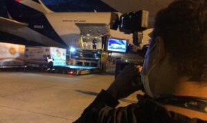 １３日未明に到着した小児用ワクチン（Alex Sandro/TV Brasil）