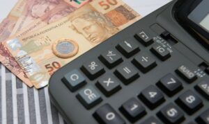厳しい予測が続く経済の動向（Marcello Casal Jr./Agencia Brasil）