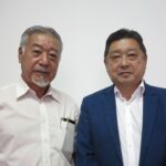 松本評議員会長と幸村ペドロ元理事長（市議）