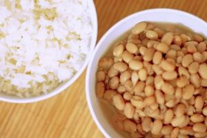 ブラジル人の食卓に欠かせない米とフェイジョン（Divulgação/Governo do ES）
