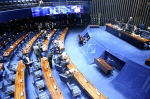 ６月３０日の上院（Jefferson Rudy/Agencia Senado）