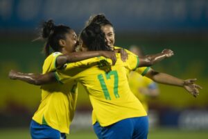 パラグアイ代表に勝ったブラジル代表チーム（Foto Thais Magalhães/CBF）