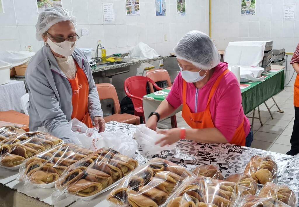 飛ぶように売れたどら焼きの売店