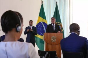 ７月１８日の会合でのボルソナロ大統領（Clauber Cleber Caetano/PR）