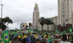 ２日に行われたリオ市での抗議行動の様子（Tania Rego/AGencia Brasil）