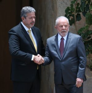 リラ下院議長とルーラ（Foto: José Cruz/Agência Brasil）