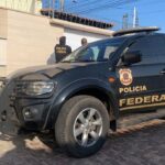 家宅捜査中の連警（Divulgacao/Policia Federal）