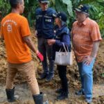 サンパウロ州北部海岸サンセバスチャン市を視察する越智英人さん（提供写真）