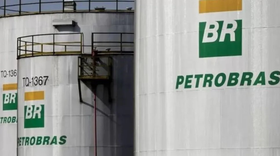 ペトロブラスの製油所のタンク（Divulgação/Petrobras）
