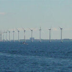 デンマークにある洋上風力発電所（Wikimedia Commons）
