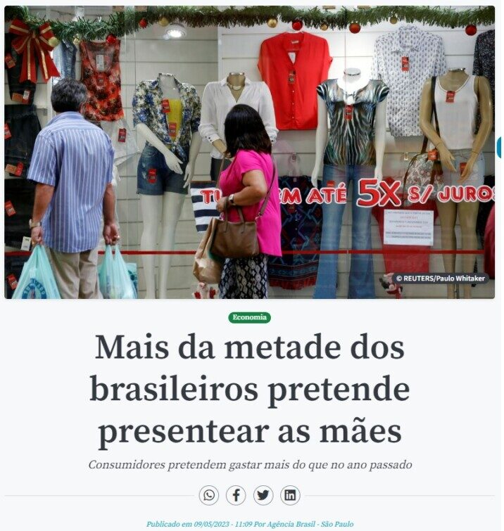 過半数の人が贈り物をと考えていると報じる９日付アジェンシア・ブラジルの記事の一部