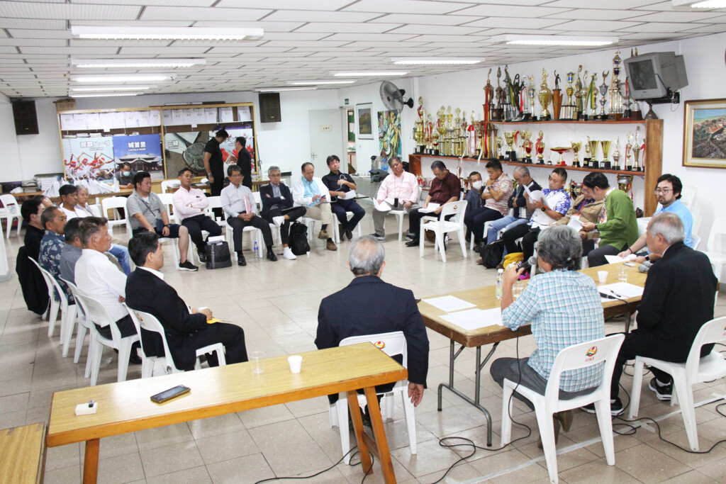 「沖縄県南米連絡事務所」会合の様子