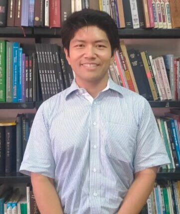 新里明マルコス会長