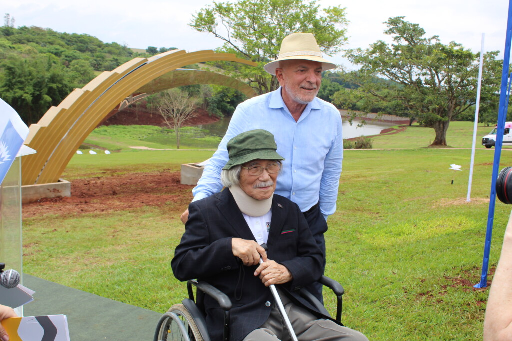 豊田氏（左）とオランジ氏