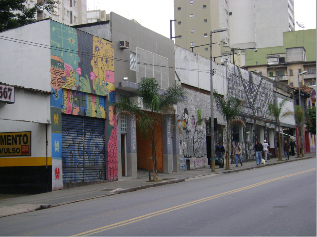 アウグスタ街(Hipodamo de Mileto, via Wikimedia Commons)