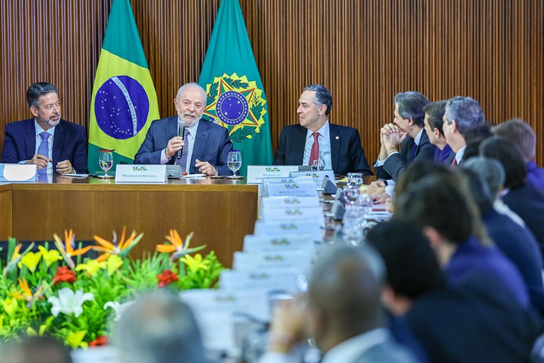 国家委員会の初回会合で語るルーラ大統領（Ricardo Stuckert/PR）