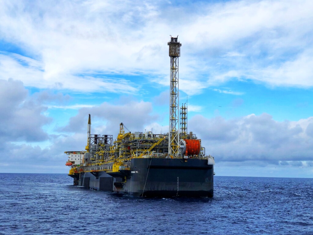 ＦＰＳＯ型プラットフォーム船Ｐ―７０ (Foto: Agência Petrobras)