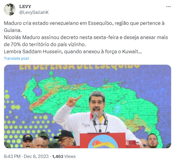 ８日に大統領令を発令するマドゥーロ大統領（Ｘ）