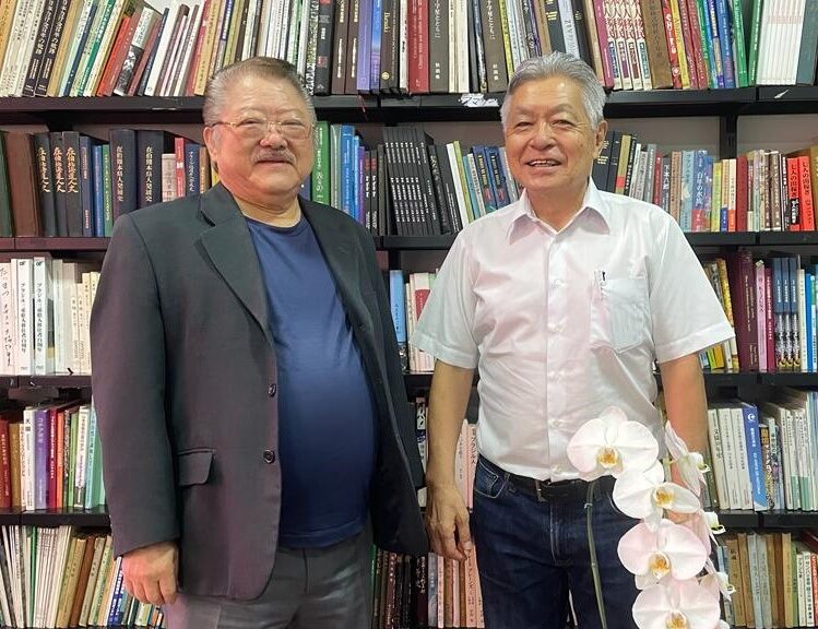 宮原第４副会長、奥村憲市ネルソン第２副会長（左から）