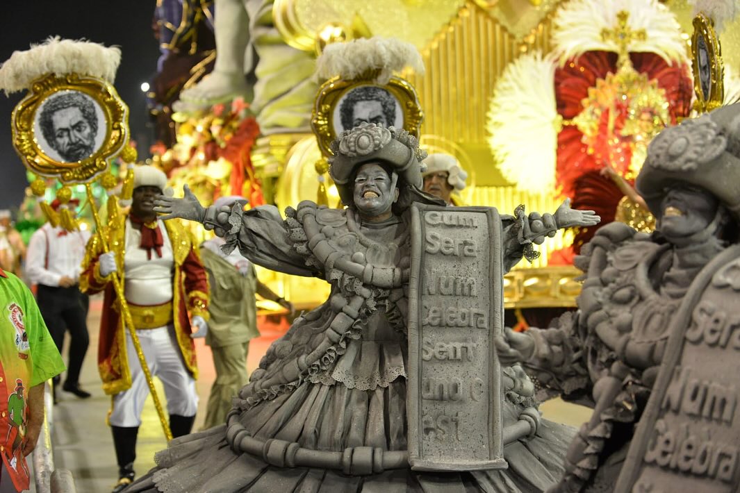 優勝したモシダーデ・アレグレのバイアーナ（Foto: Secretaria Municipal de Cultura via Instagram）