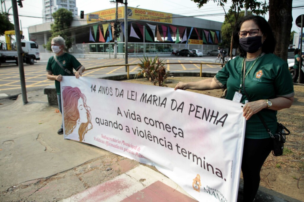 マリア・ダ・ペーニャ法制定１４周年を記念した啓発活動の様子、マナウス（Foto: Fotos Publicas）