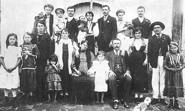 エスピリト・サント州のイタリア移民の家族（Diulgação/Arquivo Público Espirito Santo）