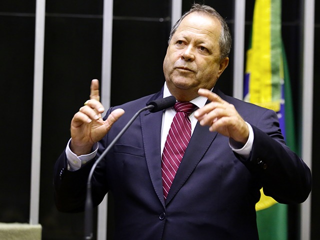 シキーニョ氏（Camara Dos Deputados）