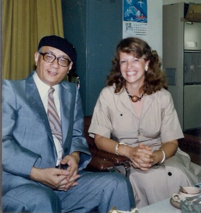 手塚先生とルイテン教授、東京で１９８４年（佐藤会長提供）