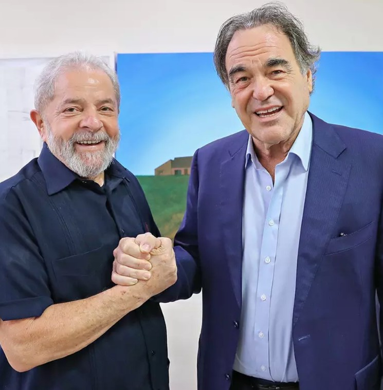 オリバー・ストーン氏のインスタグラムより（Foto: instagram @officialoliverstone）