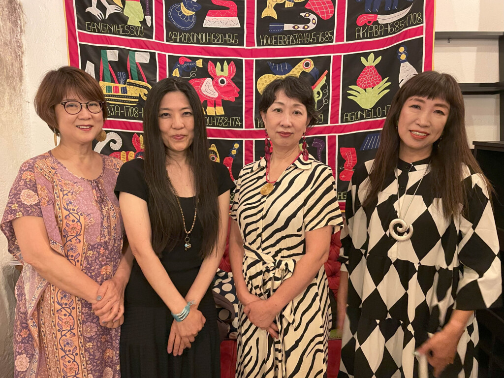 インタビューに応じた伊藤さん、千葉さん、山下さん、松下さん（左から）