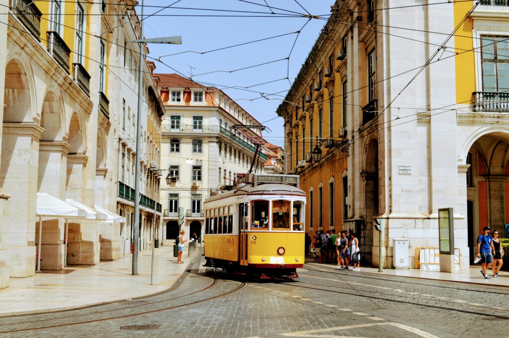 ポルトガルはブラジル人の労希望先として人気が高い（Foto: Aayush Gupta/unsplash）