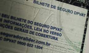 DPVATの書類（Marcelo Casal Jr/Agencia Brasil）