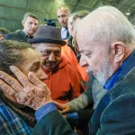 避難所を訪問中のルーラ大統領（Ricardo Stuckert/PR)