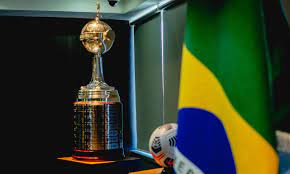 リベルタドーレスのトロフィー（Conmebol）