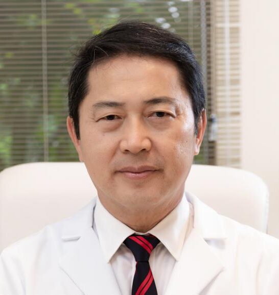 長屋充良院長