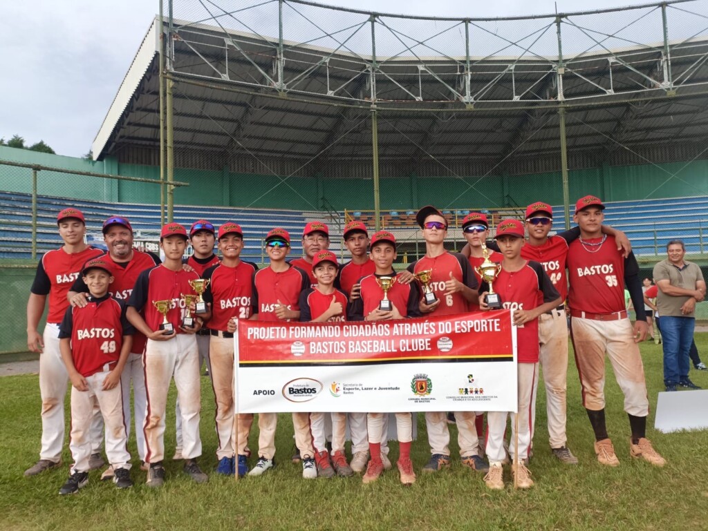 準優勝した際の集合写真(Pre-junior 13-14歳)