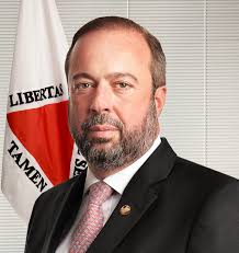 アレッシャンドレ・シルヴェイラ鉱山動力相(Senado)