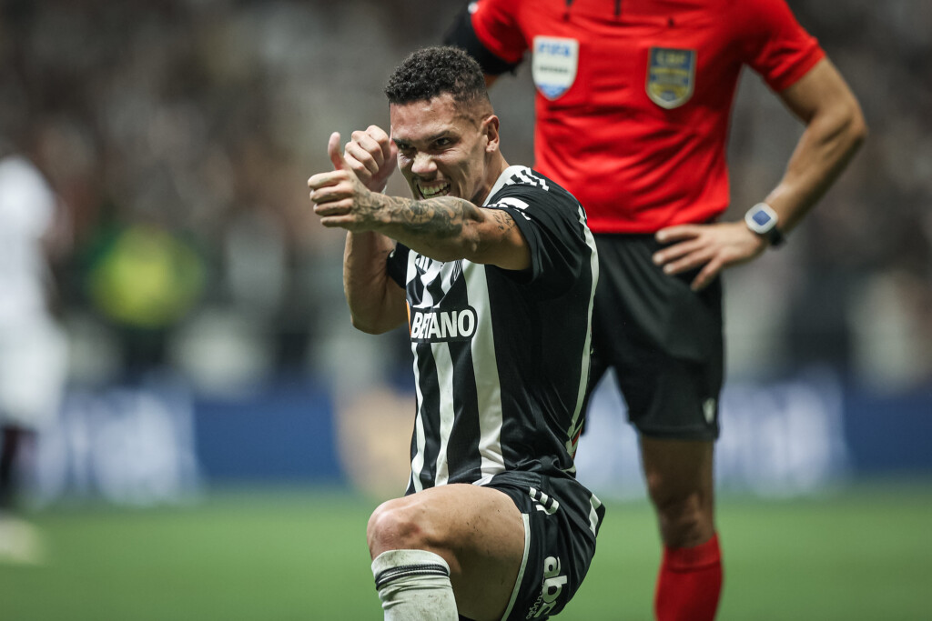 得点を決めたミネイロのパウリーニョ（Pedro Souza/Atletico）