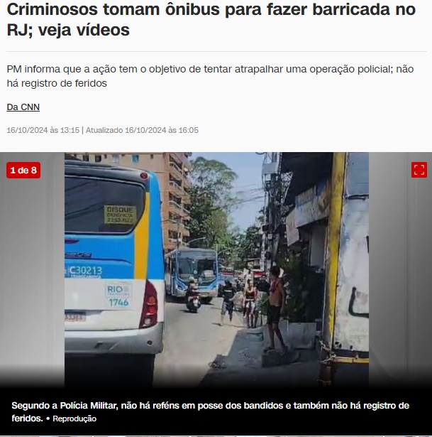 イタニャンガー道に置かれたバスと間を縫うようにして移動する人やバイク（16日付CNNブラジルの記事の一部）