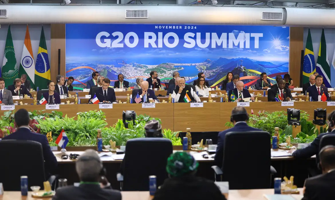 G20サミット初日の会議の様子（© Tomaz Silva/Agência Brasil）
