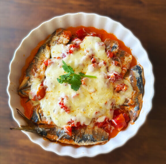 鰯トマトチーズオーブン焼き