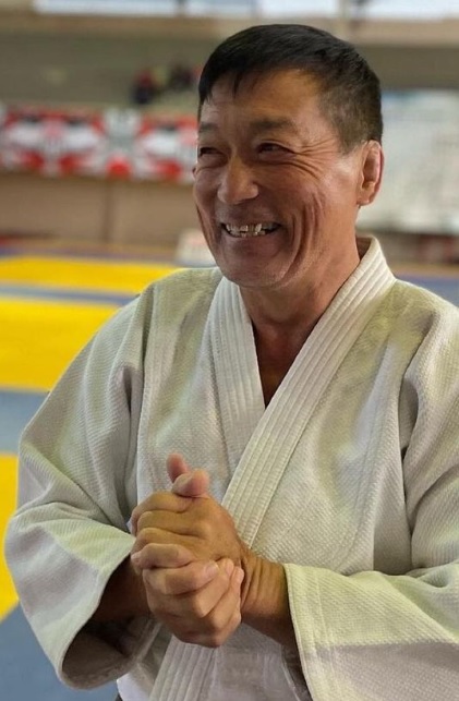 恩村ルイスさん（本人のインスタグラムより）