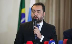 カストロ知事(Rafael Campos/Gov.RJ)