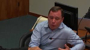 証言中のシジ容疑者（Reproducao）