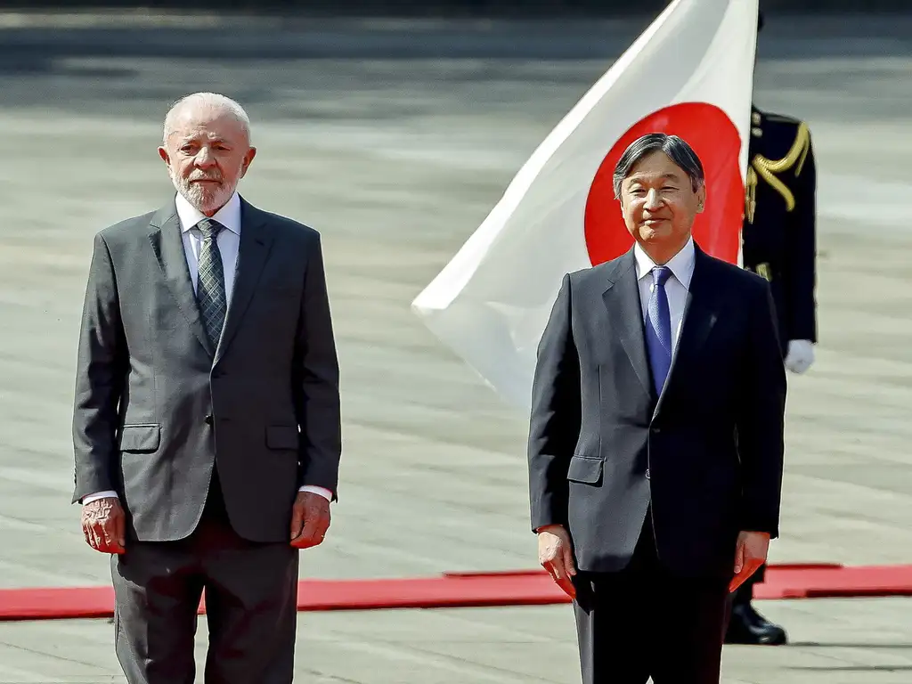 皇居で天皇陛下に迎え入れられたルーラ大統領（Foto: Ricardo Stuckert / PR）