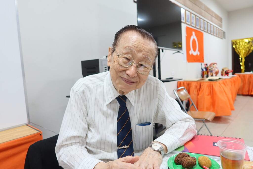 講演後に取材に応じた坂尾さん