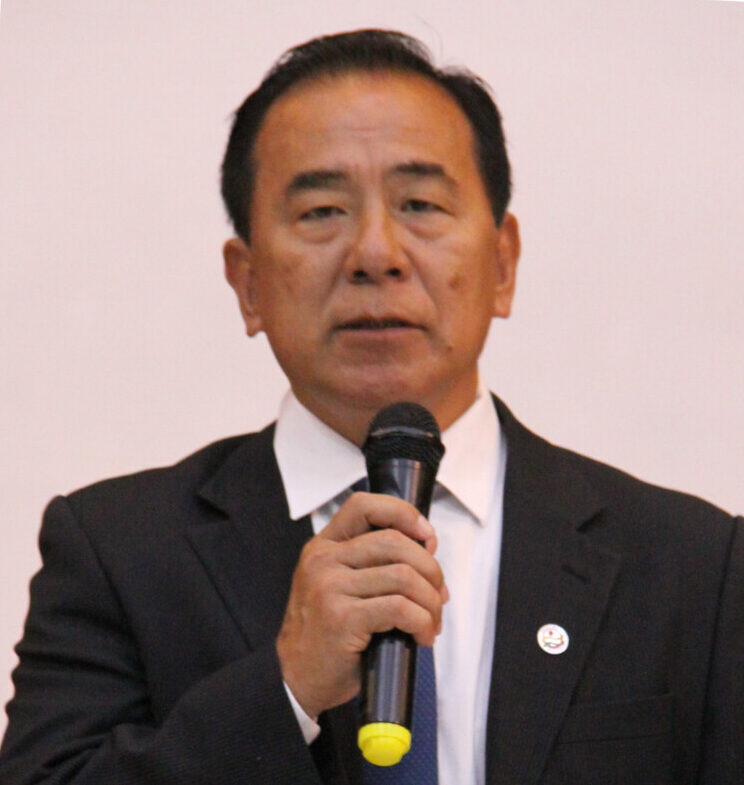 新会長に就任した知花氏