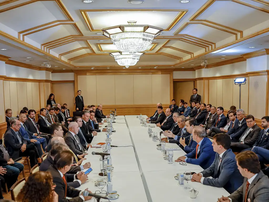Abiecの企業家らとの会合の様子（Foto: Ricardo Stuckert / PR）