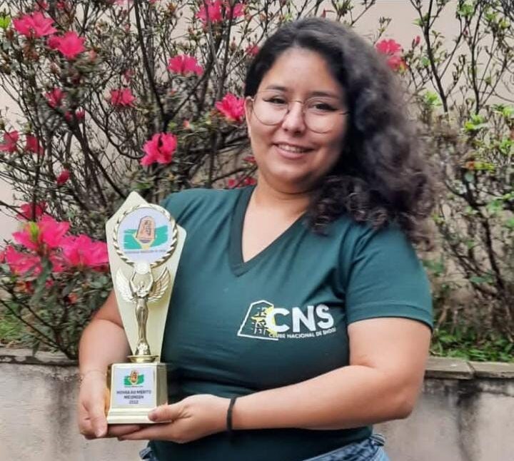 ブラジルの将棋大会で入賞した際のレベッカ・ヴィリャーバさん